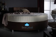 Verve 6FT6 Round Bed With Dyad