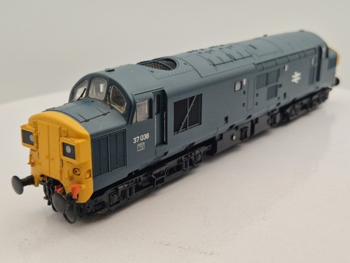 Bachmann 775 class - class, 37/0
