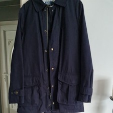 Ralf Lauren, Used Mans Coat. Size Small.