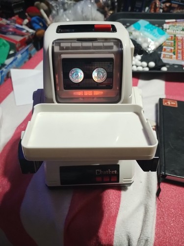 Tomy chatbot vintage radio - chatbot,