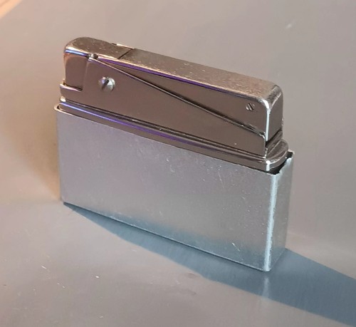 Silver colour petrol lighter - silver,
