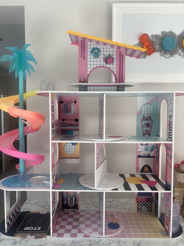 Lol dolls house with furniture - house,