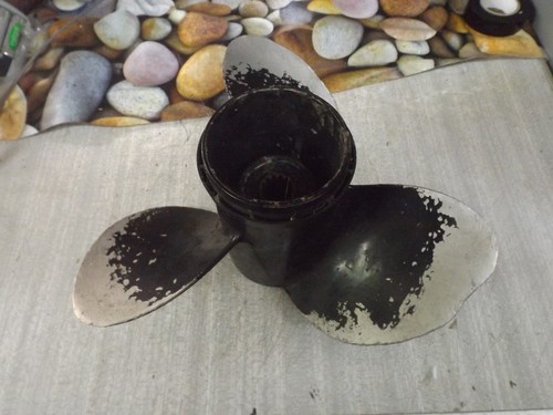 Suzuki outboard motor hp - 55/65,