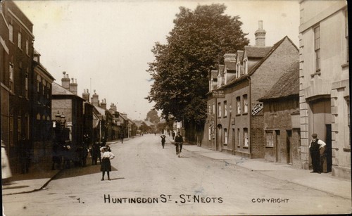 Neots huntingdon street by - neots.,