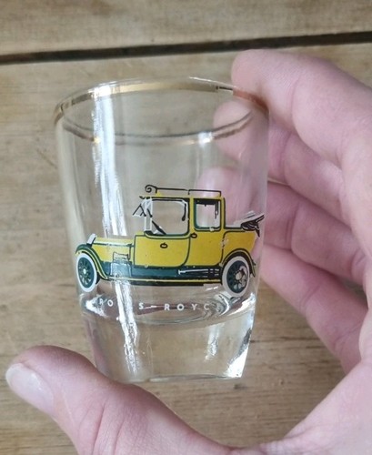 Classic car shot glasses rolls - shot,