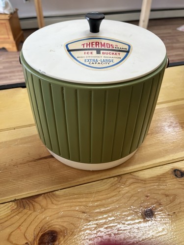 Vintage thermos brand - thermos,