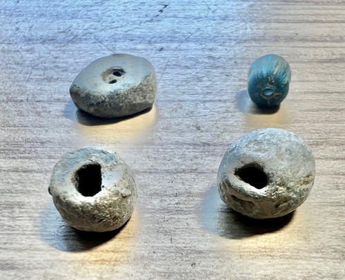 Lot roman and greek - and, beads