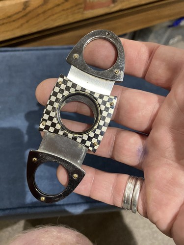 Cigar cutter - cigar,