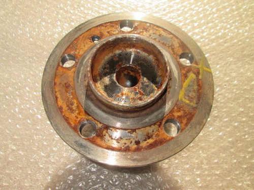 Rear right hub and spindle - rear,