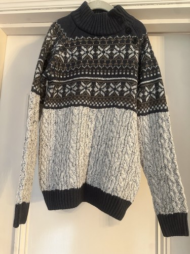 Next boys jumper incorrectly - next,