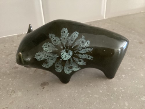 Vintage lotus pottery - ,