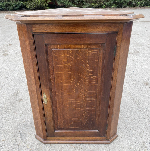 Victorian oak corner cupboard - victorian,