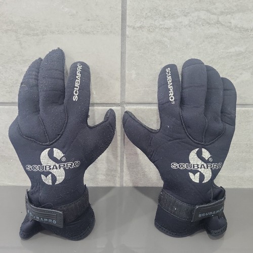 Used scubapro 3mm neoprene - used,
