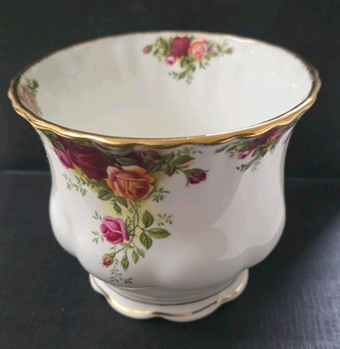 Old country rose plant pot - ,