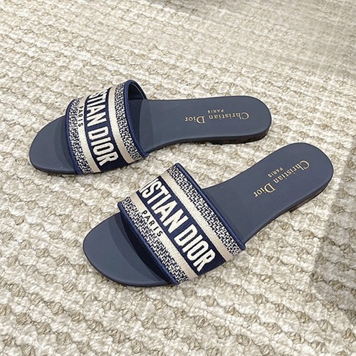 Women slippers embroidered - women's,