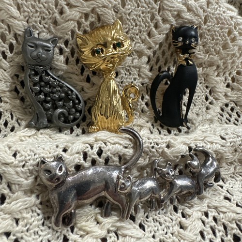 Vintage cat brooch - vintage, mid