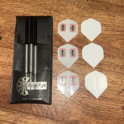 Bullseye official darts - bullseye, –