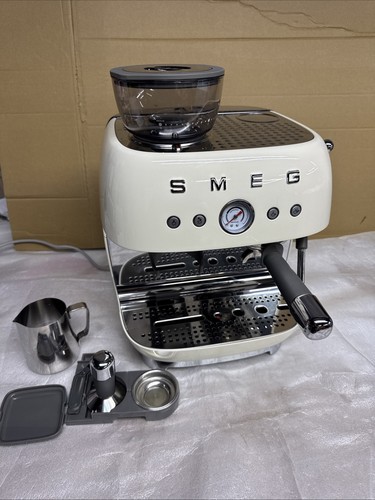 Smeg coffee machine - smeg,