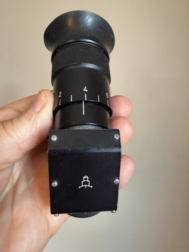 Pentacon right angle finder - angle,