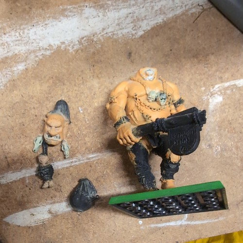 Giant with headstone - with, axe