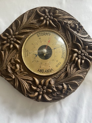 Vintage wooden aneroid - vintage, wall