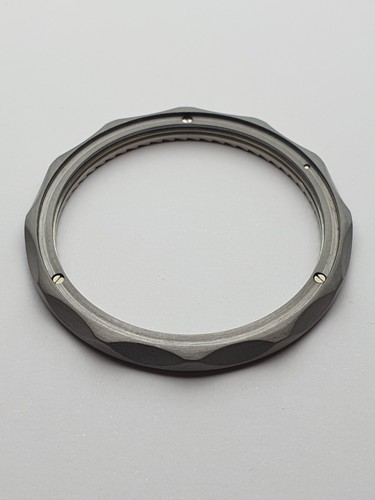Omega seamaster titanium bezel - seamaster,