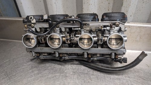Kawasaki gpz1100 carbs - kawasaki, keihin