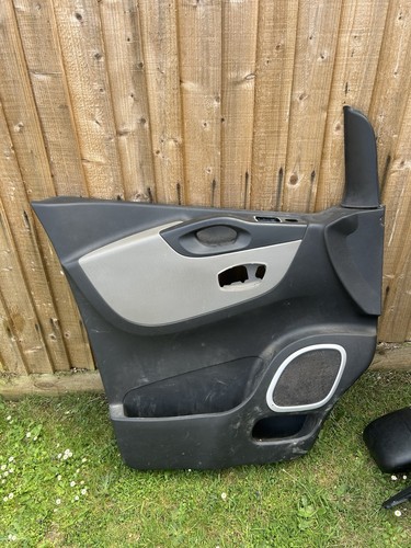 Renault traffic passenger door - renault,