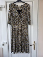 Ladies Minuet Size 12-14 3/4
