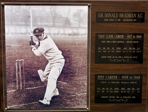 Don bradman commemorative - -,