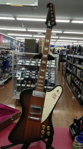 Gibson usa firebird - gibson, vs