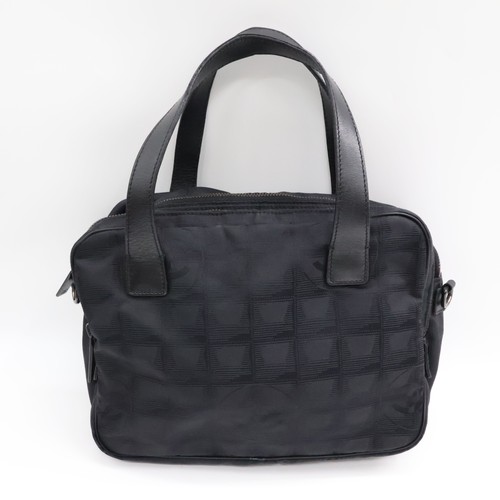 Chanel black travel - chanel,