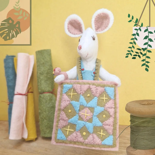Corinne lapierre felt kit - corinne,
