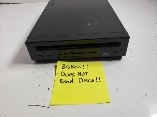 Broken nintendo wii console - broken,