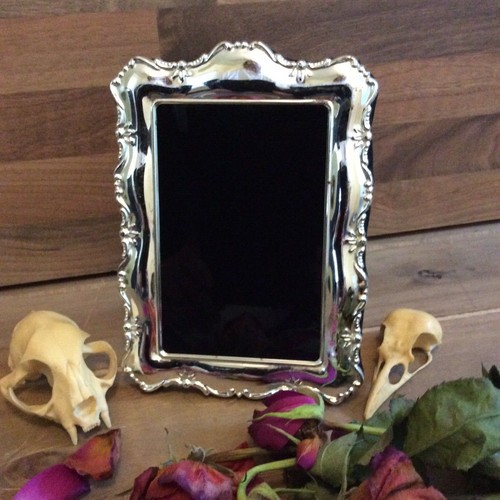 Scrying mirror fortune - scrying,
