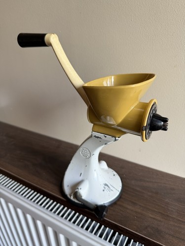 Spong vintage meat - spong, mincer
