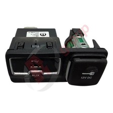 JEEP RENEGADE TRAILHAWK 15-18  USB AUX 12V SOCKET PORT OUTLET 735604055