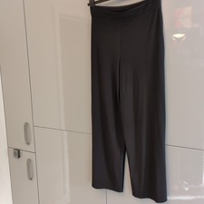 Roman Size 12 Black Slinky