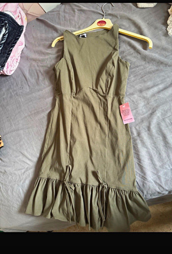 Prettylittlething green fit - fit, &