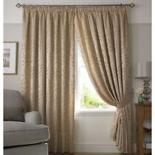 Tivoli Trailing Leaves Pattern