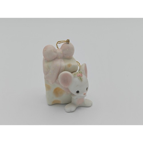Precious moments 1982 mouse - moments,