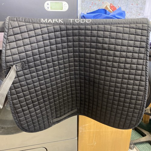 Mark todd saddle - todd, pad