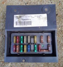 Peugeot 106 Under Dash Passenger Fuse Box S1 1.5 Diesel Rallye XSi 1.1 1.4 Saxo
