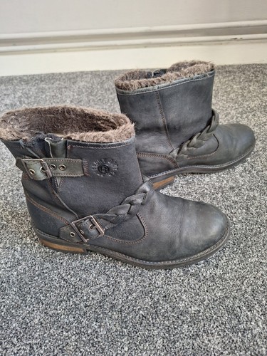 Black superdry hurbis chunky - black,