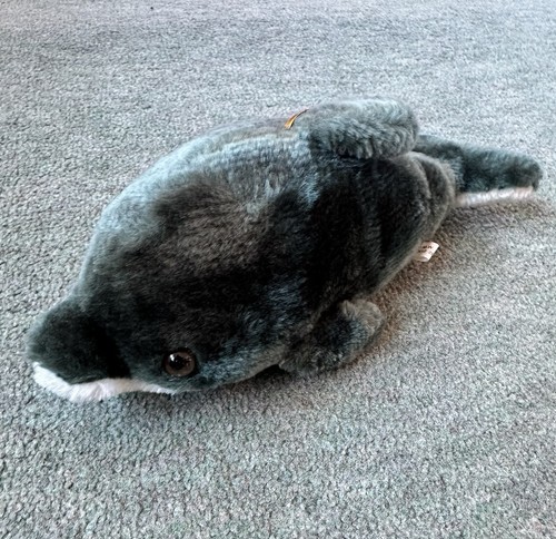 Cuddly dolphin approx 29cm - -,