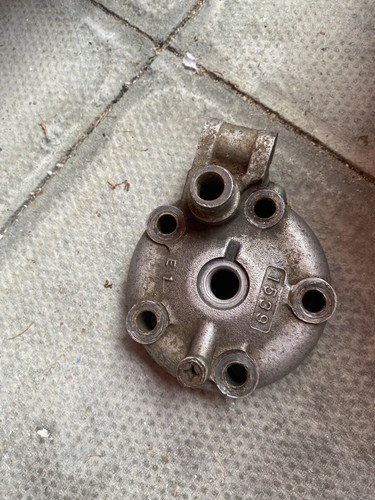 Kawasaki cylinder head - kx,
