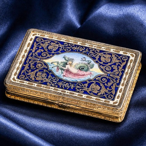 Neoclassical antique - neoclassical,
