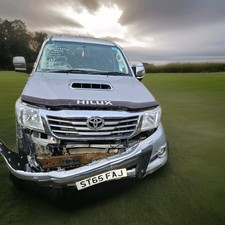 Hilux Mk7 3.0 Invincible Rear