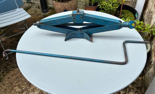 Vintage scissor jack blue - jack,