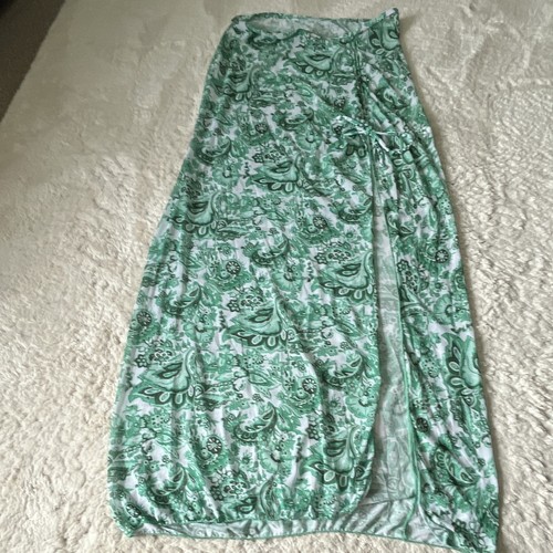 Green tie beach cover - green,